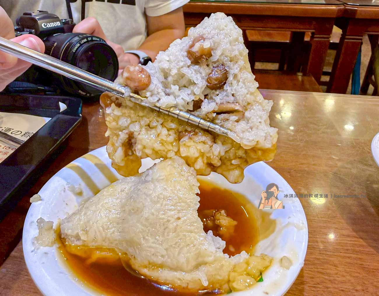 王記府城肉粽2026｜台北松山美食推薦，黃仁勳愛店！八德路南部粽菜單 @冰淇淋貓的軟爛生活