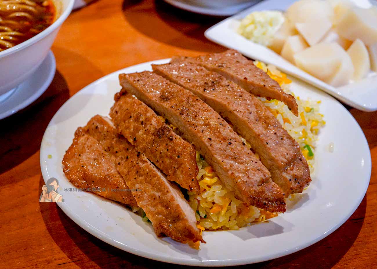 【天母美食】鼎泰豐台灣必吃｜最新菜單價格、訂位方式，必點小籠包與紅油抄手 @冰淇淋貓的軟爛生活