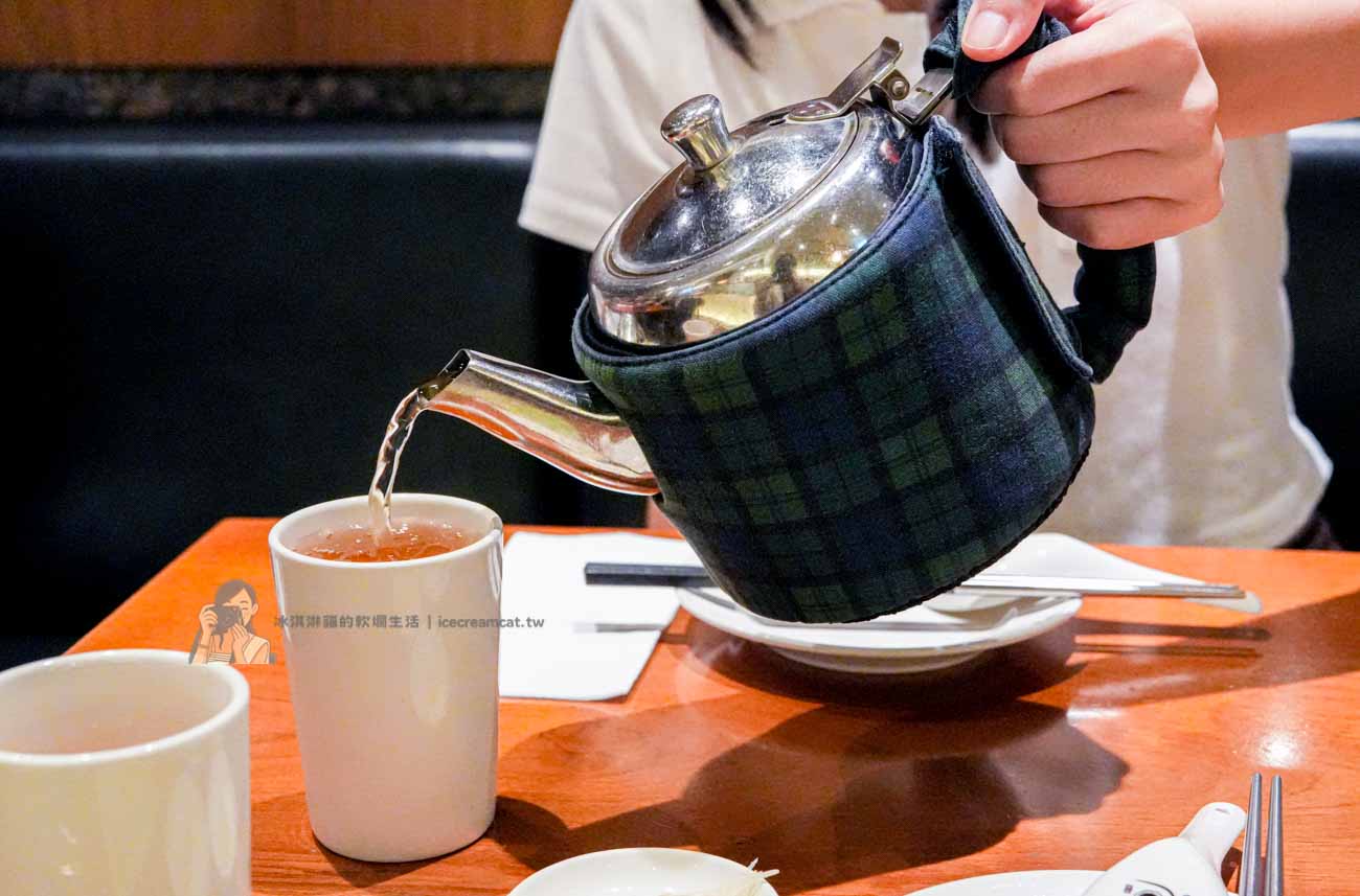 【天母美食】鼎泰豐台灣必吃｜最新菜單價格、訂位方式，必點小籠包與紅油抄手 @冰淇淋貓的軟爛生活