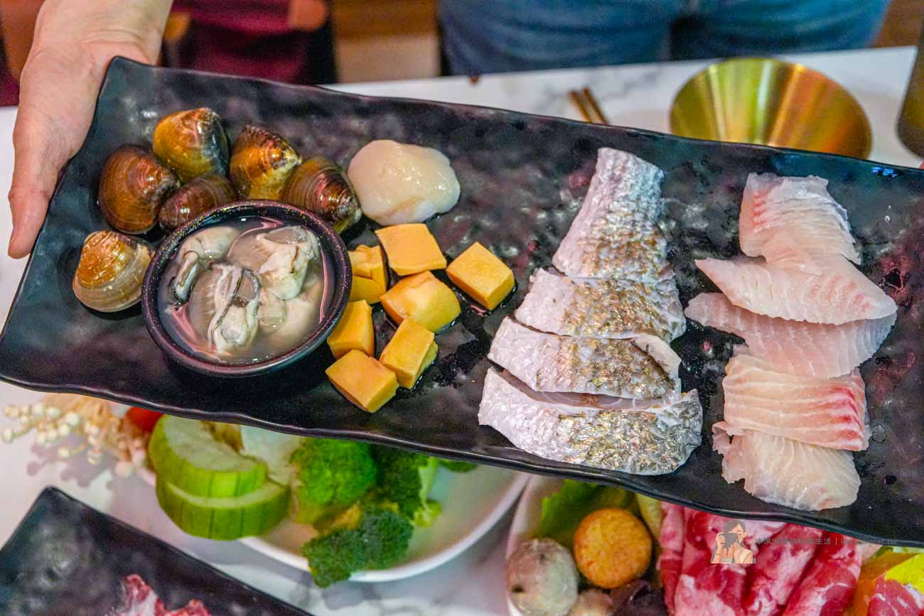 【樹林三峽美食】涮飽飽石頭火鍋北大店，北大特區火鍋吃到飽只要399元起！ @冰淇淋貓的軟爛生活