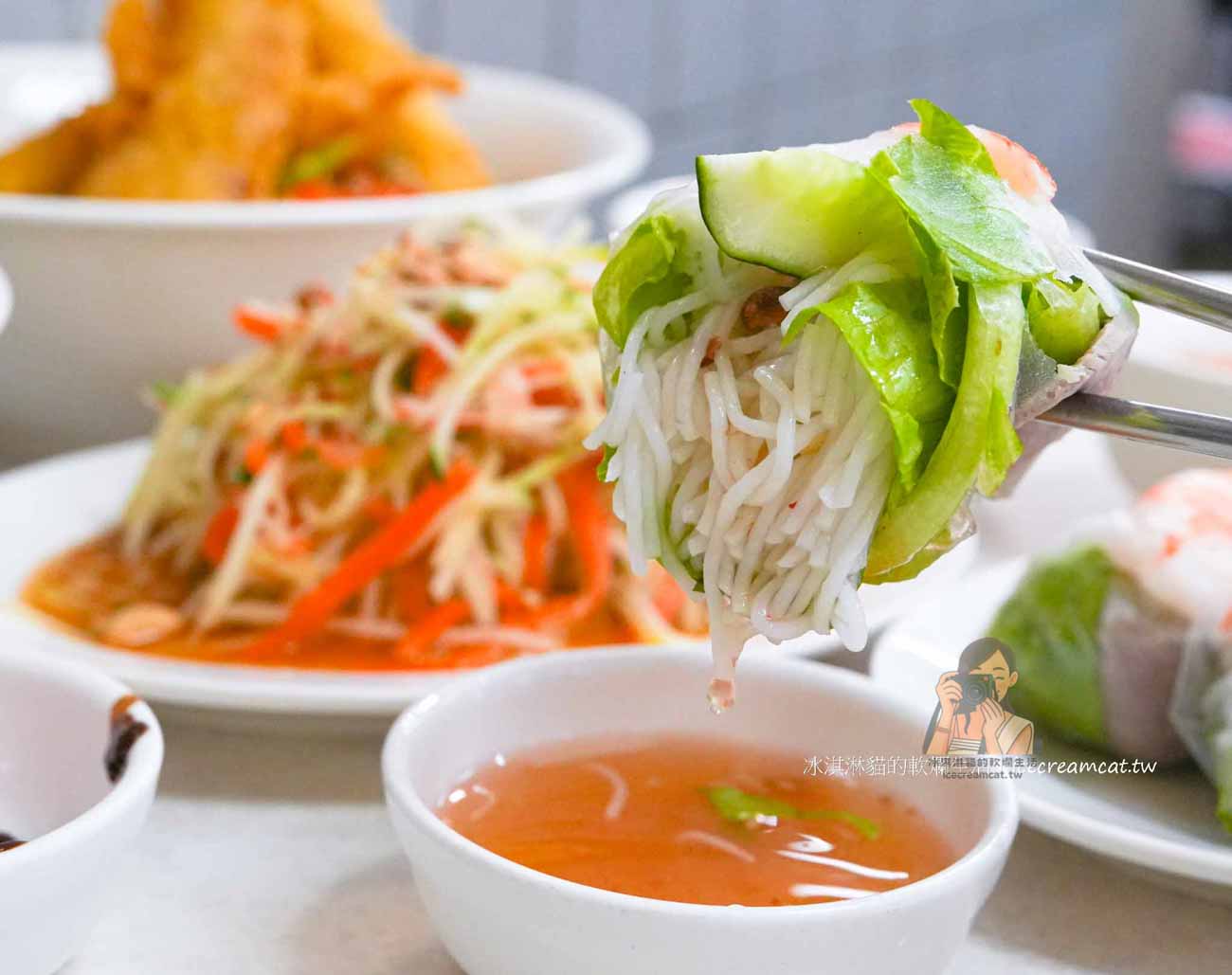 【珍好呷越南河粉】天母士東市場美食,500碗推薦牛肉河粉、炸雞柳菜單必點 @冰淇淋貓的軟爛生活 【珍好呷越南河粉】天母士東市場美食,500碗推薦牛肉河粉、炸雞柳菜單必點 @冰淇淋貓的軟爛生活