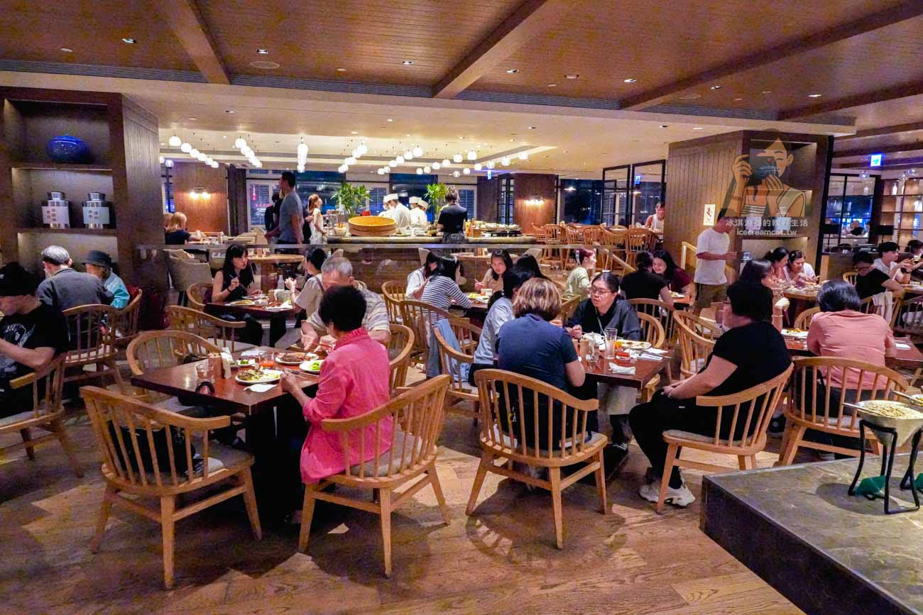 台北君悅酒店凱菲屋 Café吃到飽|信義區自助餐價格、停車,午餐、下午茶、晚餐差別 @冰淇淋貓的軟爛生活 台北君悅酒店凱菲屋 Café吃到飽|信義區自助餐價格、停車,午餐、下午茶、晚餐差別 @冰淇淋貓的軟爛生活