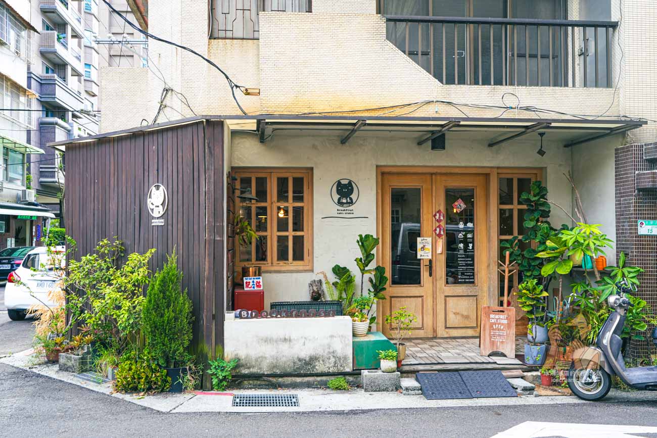 大橋頭美食｜江家原汁排骨湯，大稻埕慈聖宮老台北人早午餐必吃 @冰淇淋貓的軟爛生活