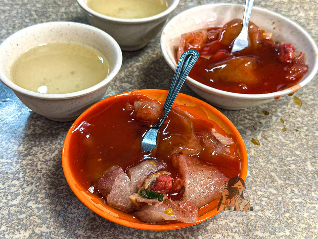 【阿典新竹肉丸】三重肉圓推薦，雙園街50年老店，紅糟肉餡、內用清湯（菜單） @冰淇淋貓的軟爛生活