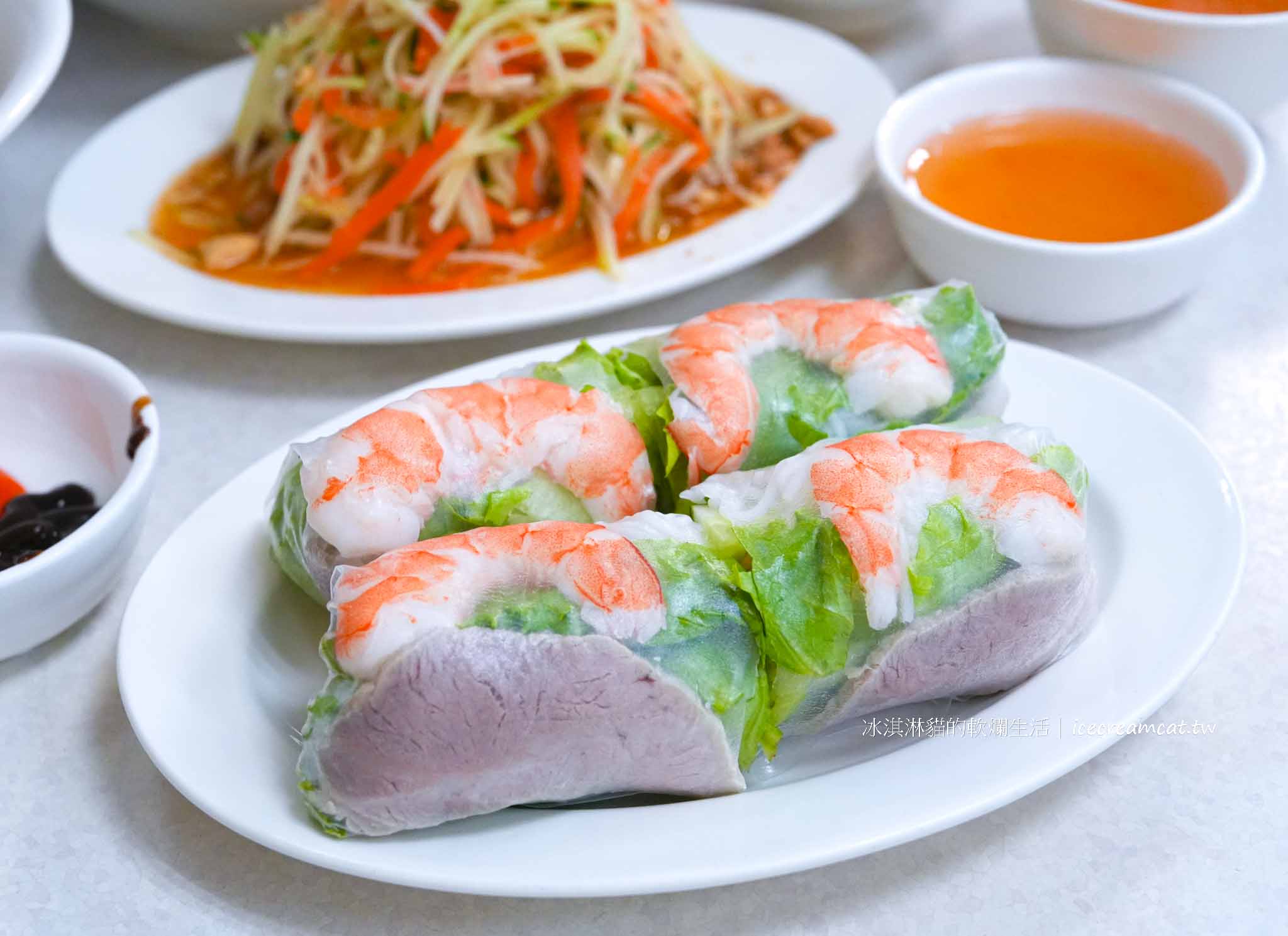 【珍好呷越南河粉】天母士東市場美食,500碗推薦牛肉河粉、炸雞柳菜單必點 @冰淇淋貓的軟爛生活 【珍好呷越南河粉】天母士東市場美食,500碗推薦牛肉河粉、炸雞柳菜單必點 @冰淇淋貓的軟爛生活