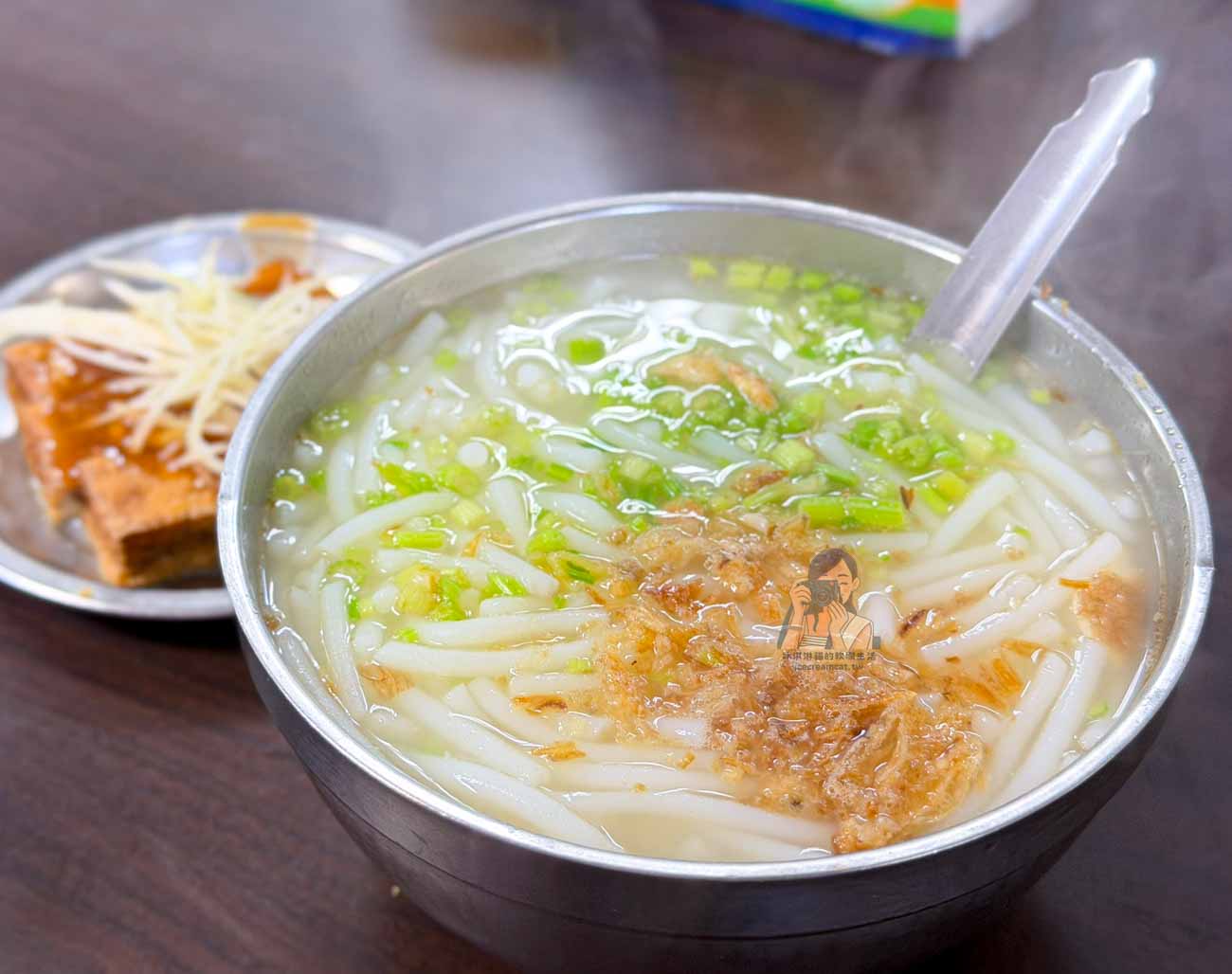 【天母美食】士東市場137號天母米粉湯菜單必點黑白切，士林區早午餐推薦 @冰淇淋貓的軟爛生活