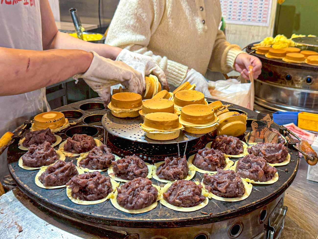 【晴光市場美食】晴光紅豆餅 雙城街千則評價排隊小吃,必吃奶油口味(中山區美食) @冰淇淋貓的軟爛生活 【晴光市場美食】晴光紅豆餅 雙城街千則評價排隊小吃,必吃奶油口味(中山區美食) @冰淇淋貓的軟爛生活
