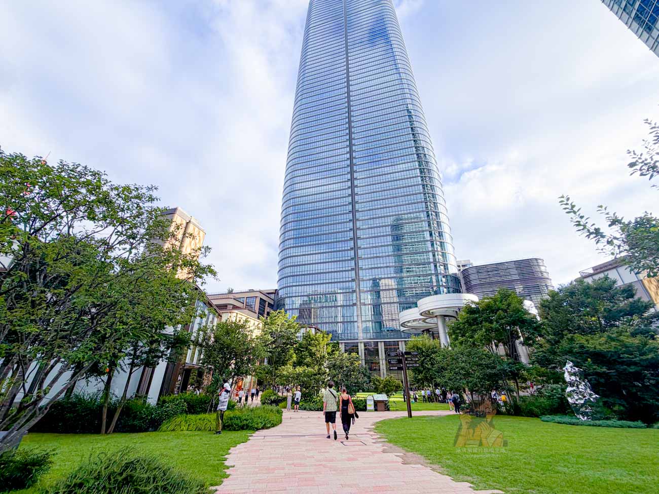 麻布台之丘展望台|森JP Tower 33樓看東京鐵塔夜景、Sky Lobby入場方式 @冰淇淋貓的軟爛生活 麻布台之丘展望台|森JP Tower 33樓看東京鐵塔夜景、Sky Lobby入場方式 @冰淇淋貓的軟爛生活