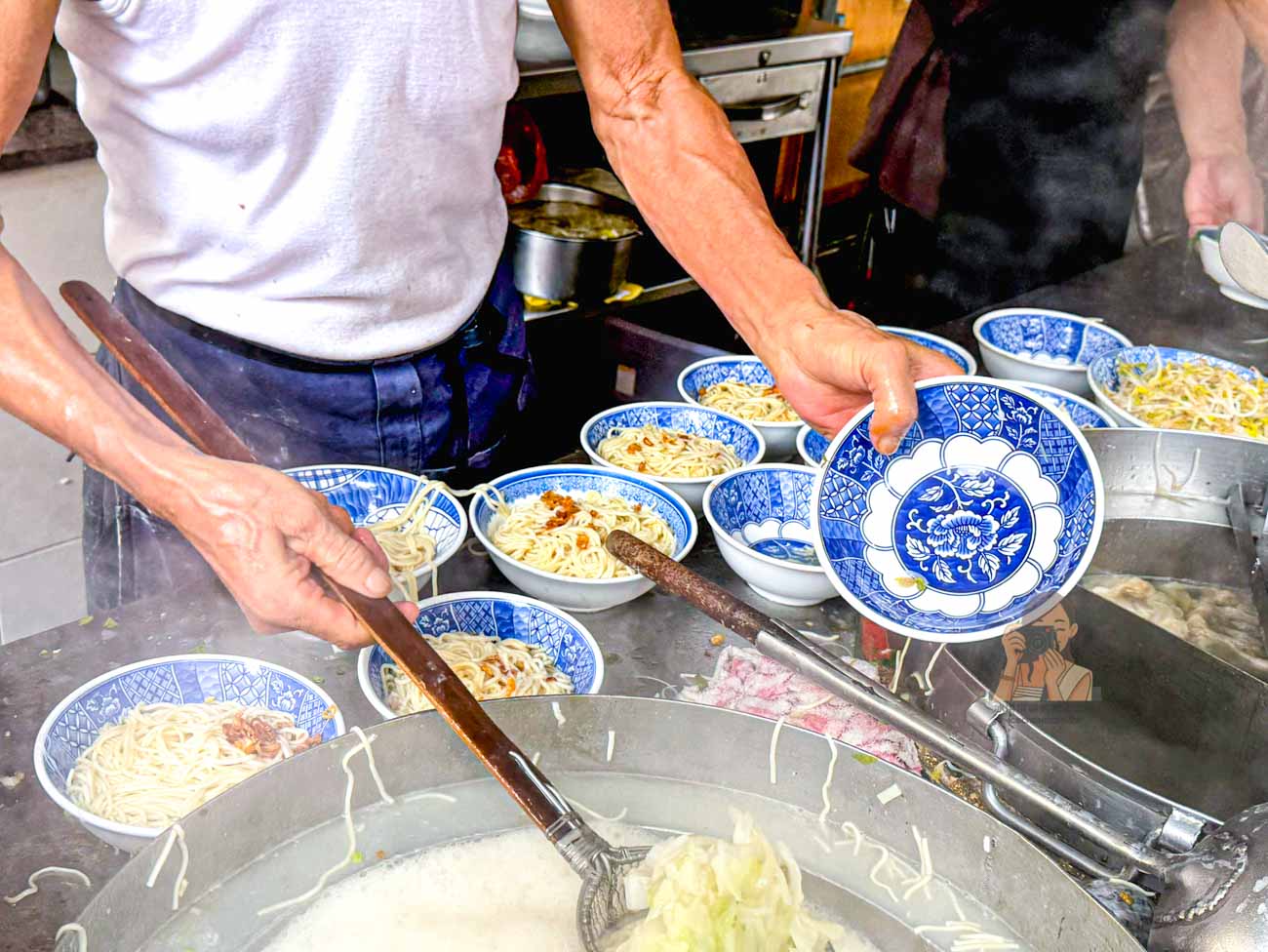 【有口福自助餐】北投石牌平價自助餐推薦，百元便當主菜＋3配菜超划算 @冰淇淋貓的軟爛生活