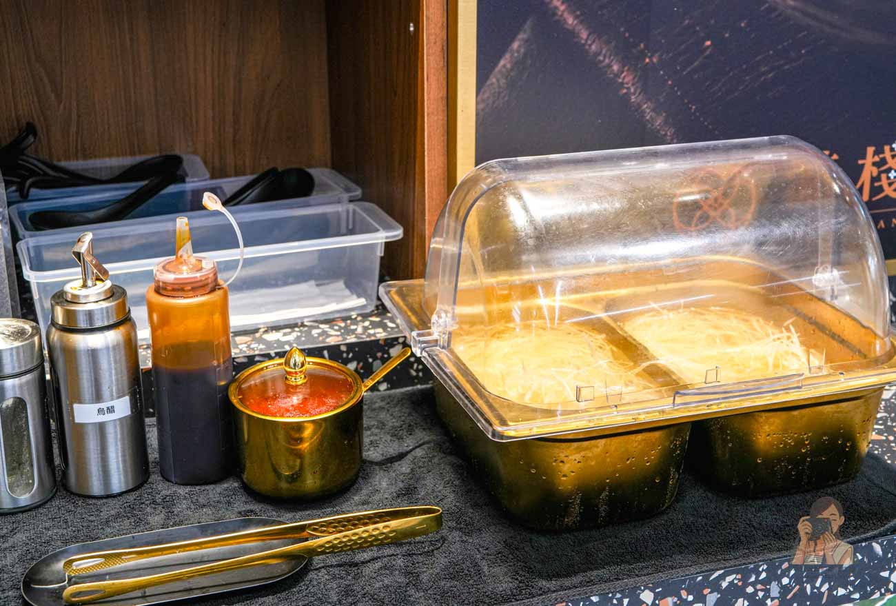【瀧棧現沖牛肉湯】永和比漾廣場新開幕，熟成黑牛遇上高溫現沖的鮮甜滋味 @冰淇淋貓的軟爛生活