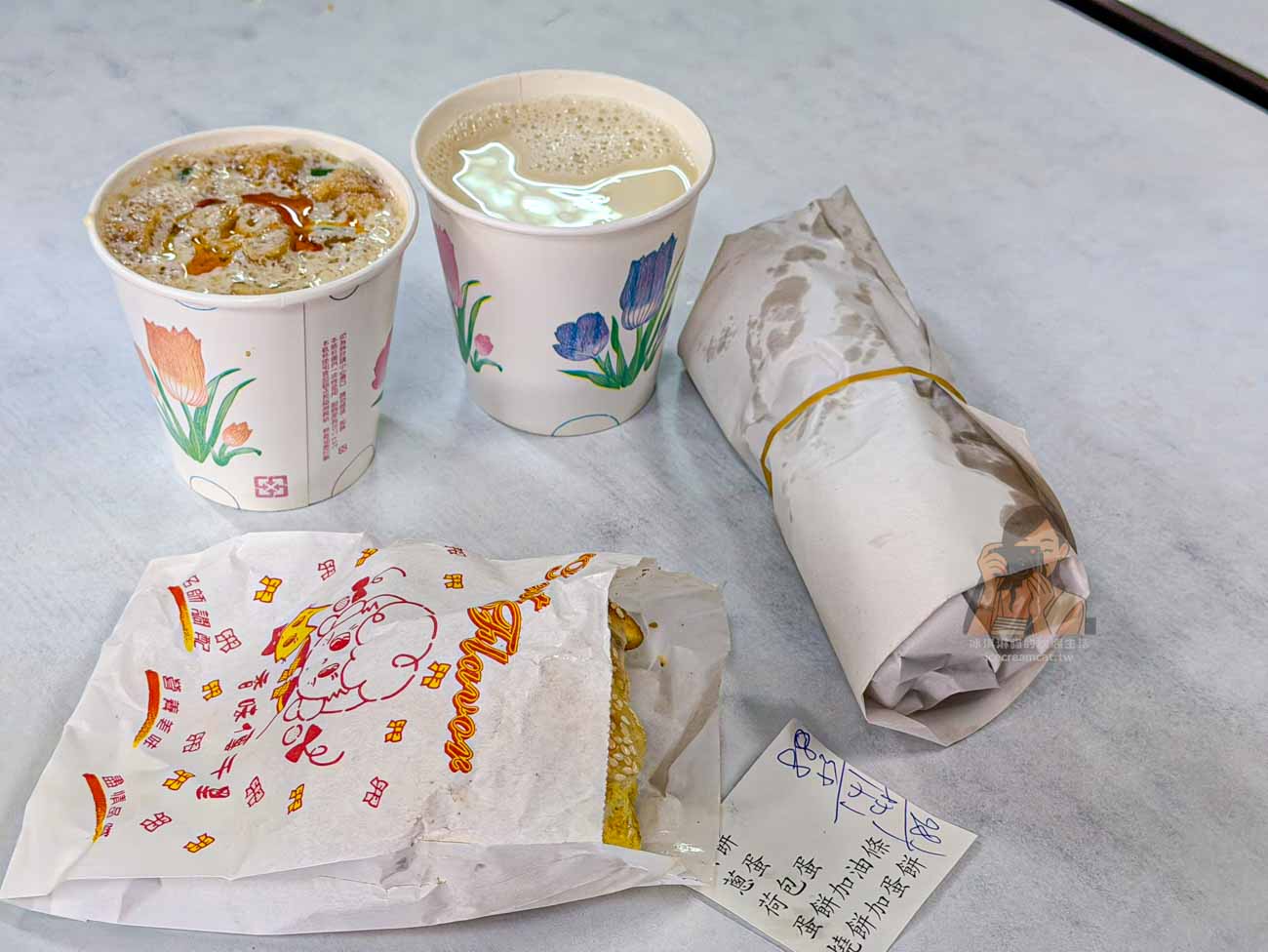 【中和美食】南山路永和豆漿,早餐必吃蔥燒餅(胡椒餅)夾蔥蛋加豆漿(菜單) @冰淇淋貓的軟爛生活 【中和美食】南山路永和豆漿,早餐必吃蔥燒餅(胡椒餅)夾蔥蛋加豆漿(菜單) @冰淇淋貓的軟爛生活