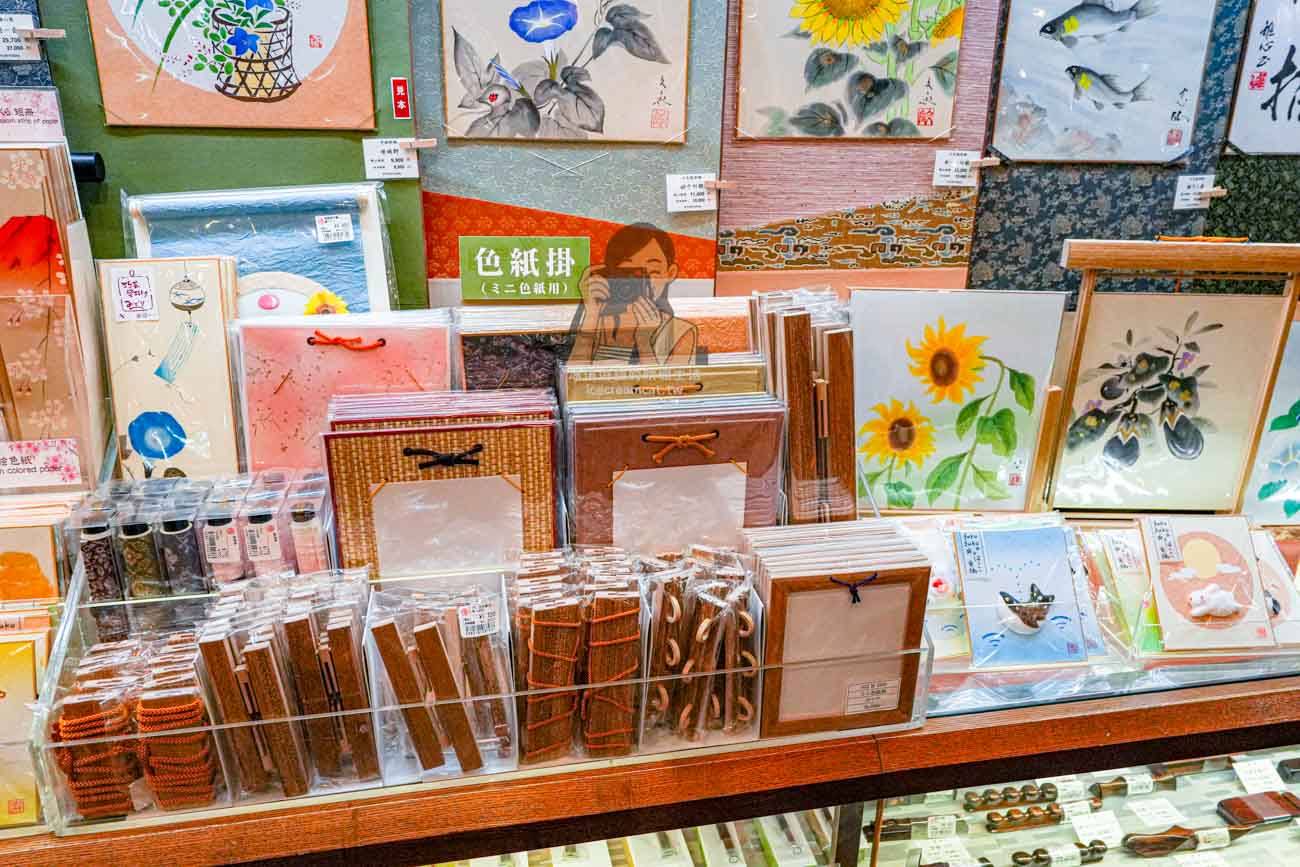 鳩居堂東京銀座本店｜360年老字號文具店，必買線香、和紙明信片與書法用品 @冰淇淋貓的軟爛生活