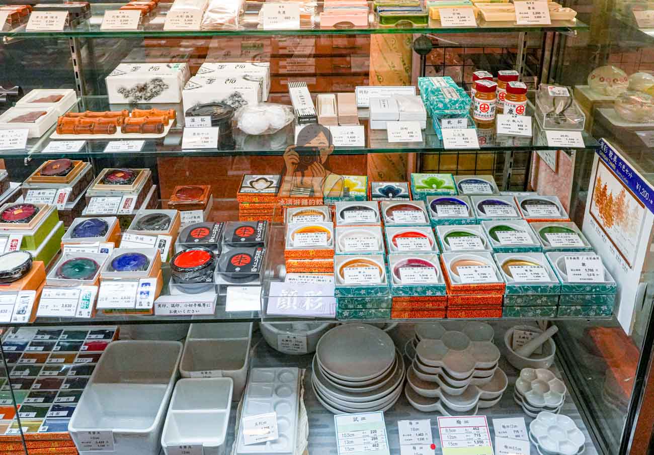 鳩居堂東京銀座本店｜360年老字號文具店，必買線香、和紙明信片與書法用品 @冰淇淋貓的軟爛生活