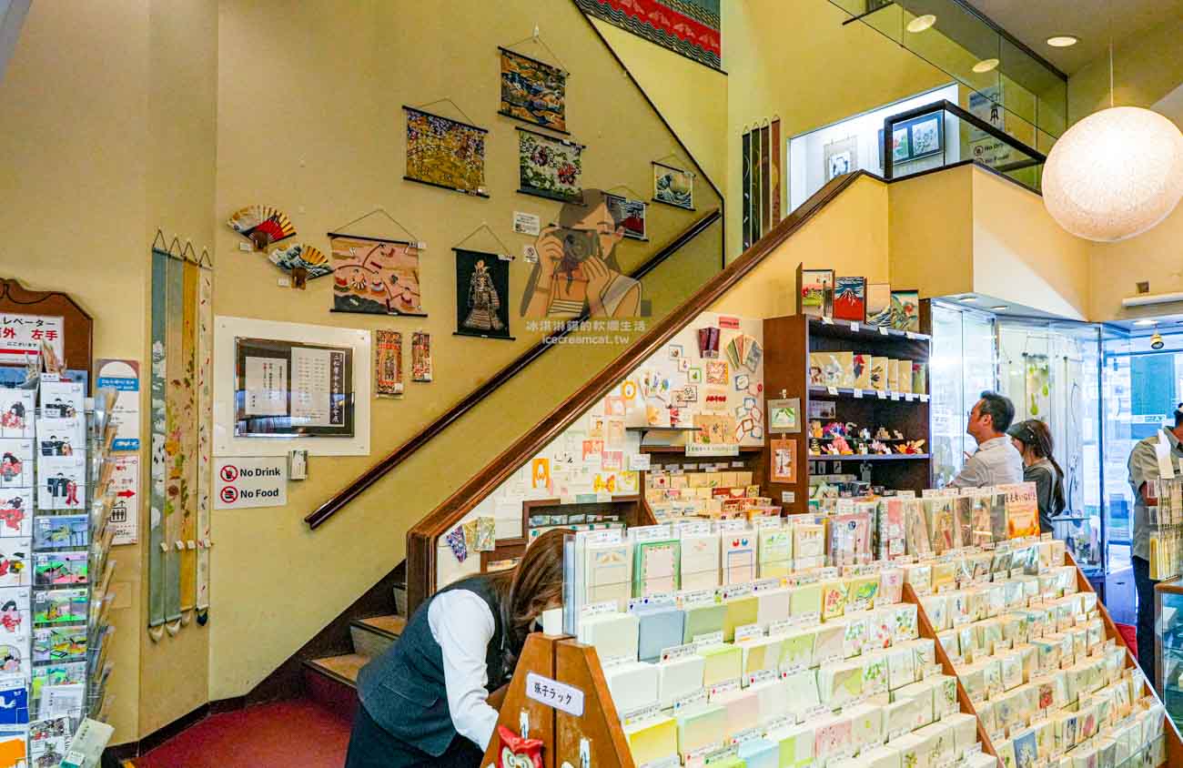 鳩居堂東京銀座本店｜360年老字號文具店，必買線香、和紙明信片與書法用品 @冰淇淋貓的軟爛生活
