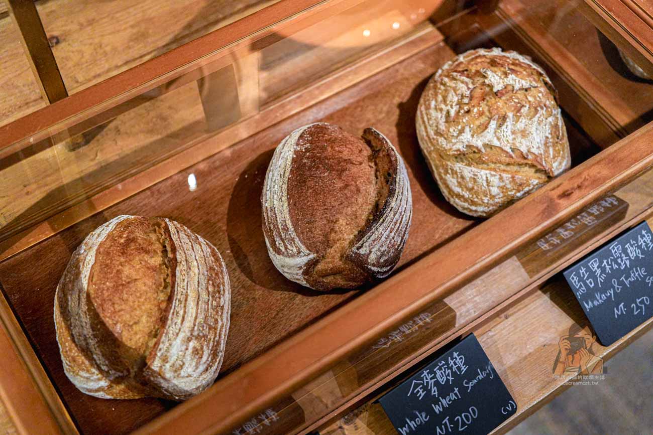 Sussu Bakery【民生社區美食】台北酸種麵包店推薦，以時間發酵麥香 @冰淇淋貓的軟爛生活