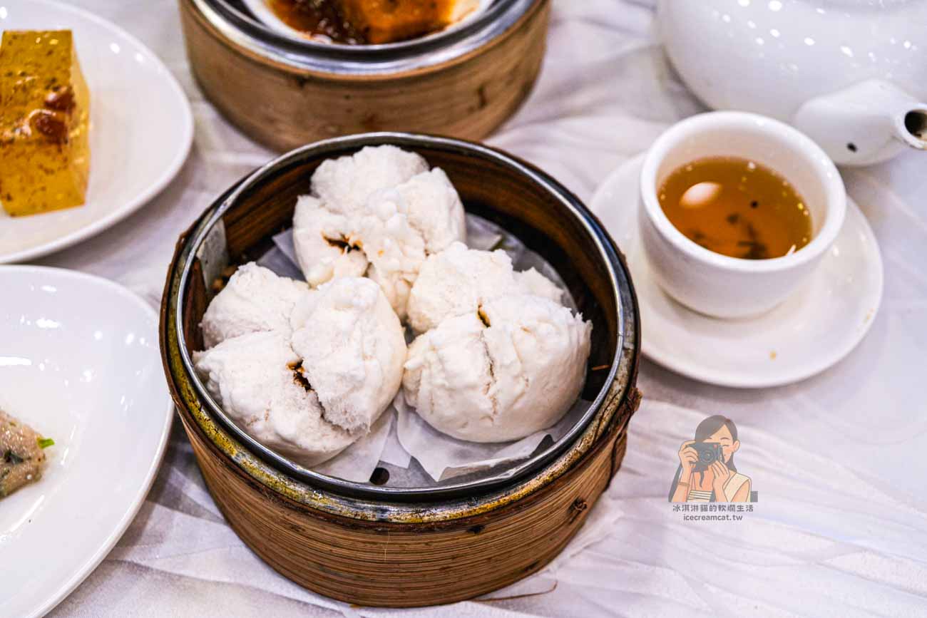 倫敦大酒樓【香港旺角美食】50年推車飲茶,菜單必吃椰皇燕窩燉鮮奶 @冰淇淋貓的軟爛生活 倫敦大酒樓【香港旺角美食】50年推車飲茶,菜單必吃椰皇燕窩燉鮮奶 @冰淇淋貓的軟爛生活