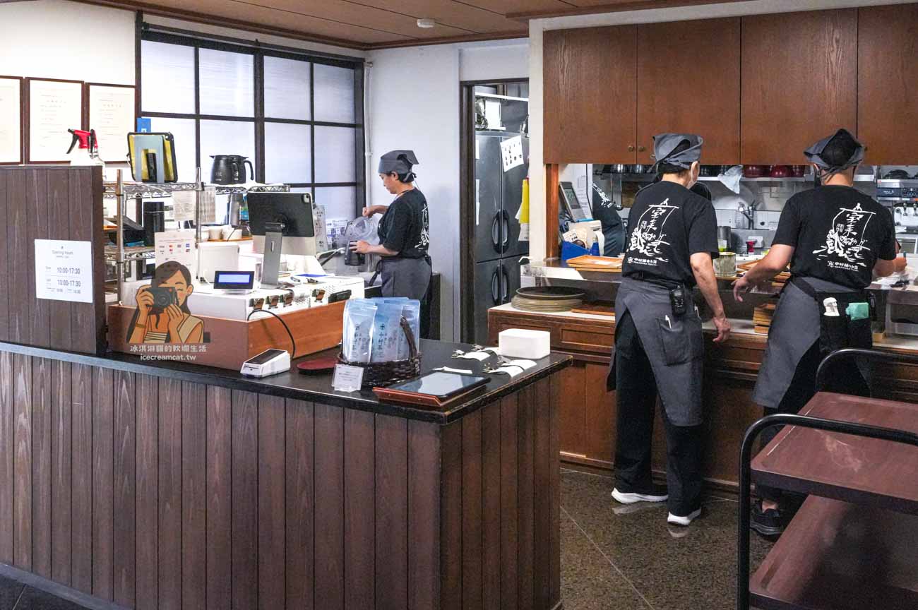 【京都宇治】中村藤吉本店、平等院店怎麼選？必吃抹茶甜點、菜單價格與交通 @冰淇淋貓的軟爛生活