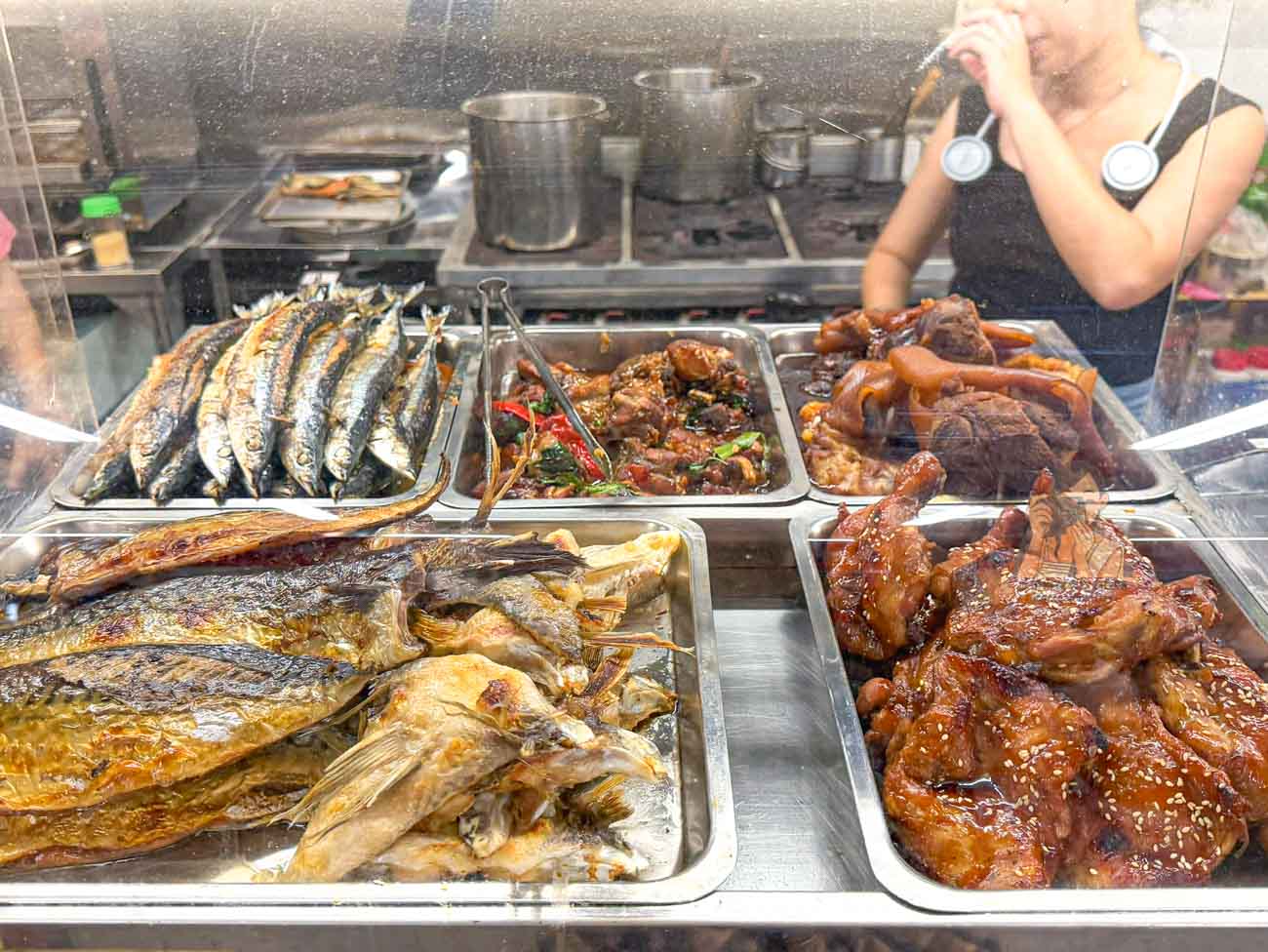 東門中繼市場｜東門市場搬家新址、攤位與營業時間，必吃米粉湯美食整理 @冰淇淋貓的軟爛生活