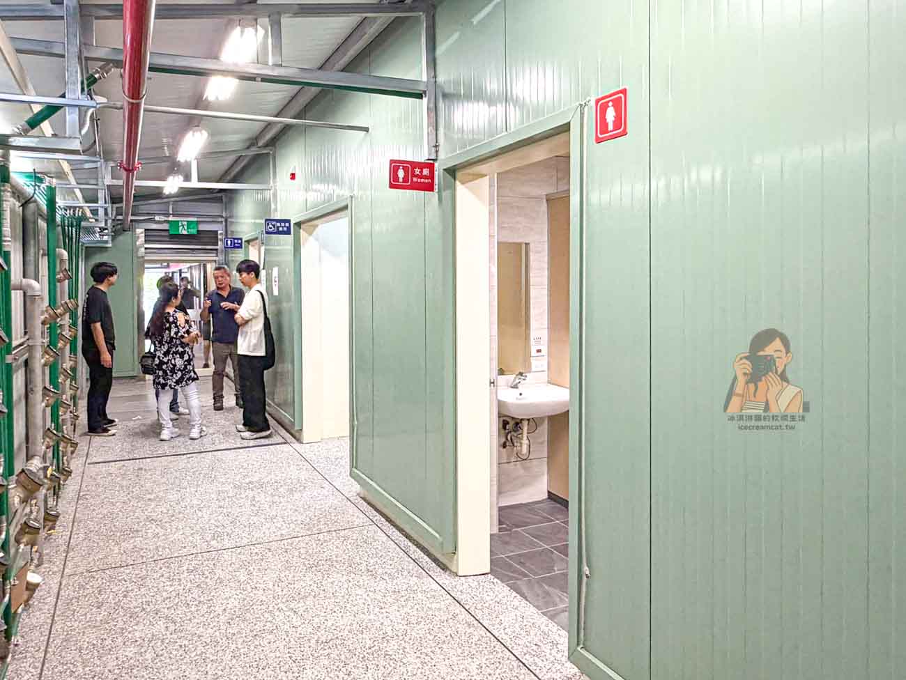 東門中繼市場|東門市場搬家新址、攤位與營業時間,必吃米粉湯美食整理 @冰淇淋貓的軟爛生活 東門中繼市場|東門市場搬家新址、攤位與營業時間,必吃米粉湯美食整理 @冰淇淋貓的軟爛生活