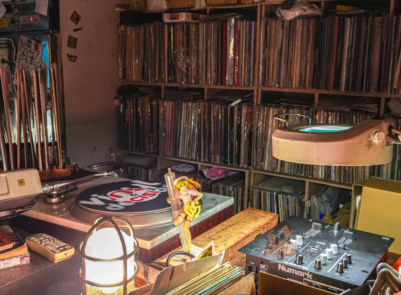 Vinyl Decision 黑膠咖啡｜台北中正區華山咖啡廳，黑膠唱片、菜單(忠孝新生美食) @冰淇淋貓的軟爛生活